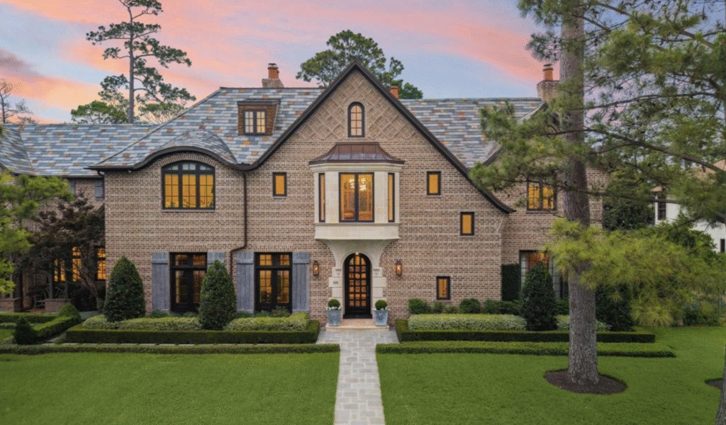The 6,471 sq.ft. mansion in Hunters Creek Village was on the market for only five days before being sold. 